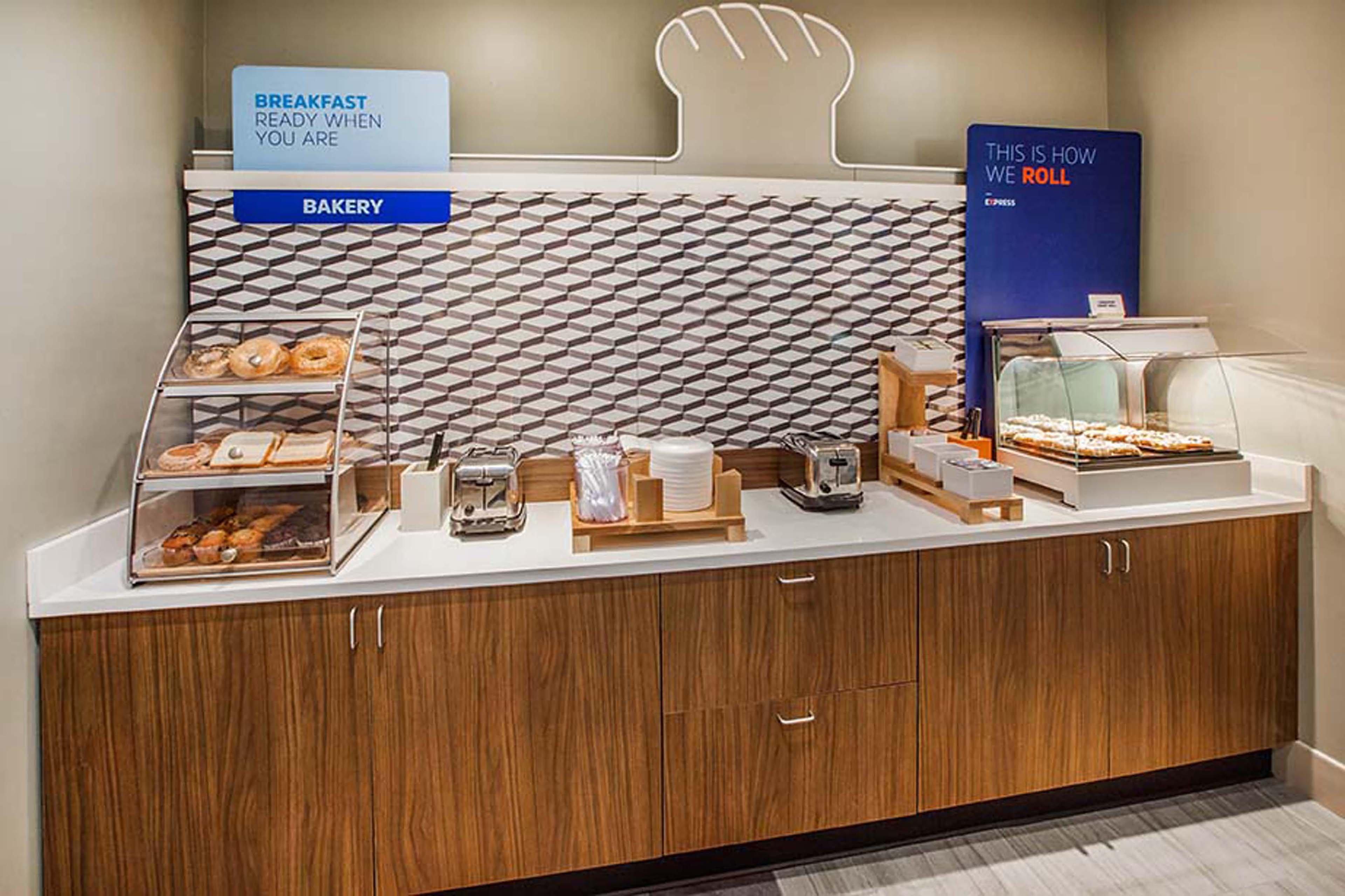 Holiday Inn Express & Suites New Castle By Ihg Ngoại thất bức ảnh